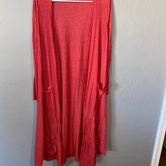 LuLaRoe Red Longline Cardigan - Picture 2 of 5